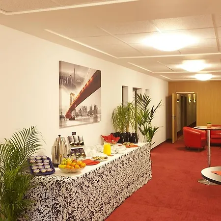 Ξενοδοχείο Arthotel Ambassador - Free Parking Βιζμπάντεν