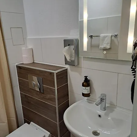 Arthotel Ambassador - Free Parking Βιζμπάντεν