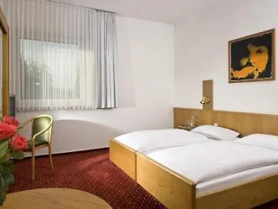 Ξενοδοχείο Arthotel Ambassador - Free Parking Βιζμπάντεν
