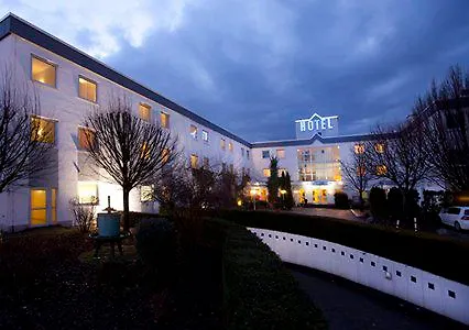 Arthotel Ambassador - Free Parking