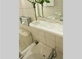 Ξενοδοχείο Arthotel Ambassador - Free Parking 3*